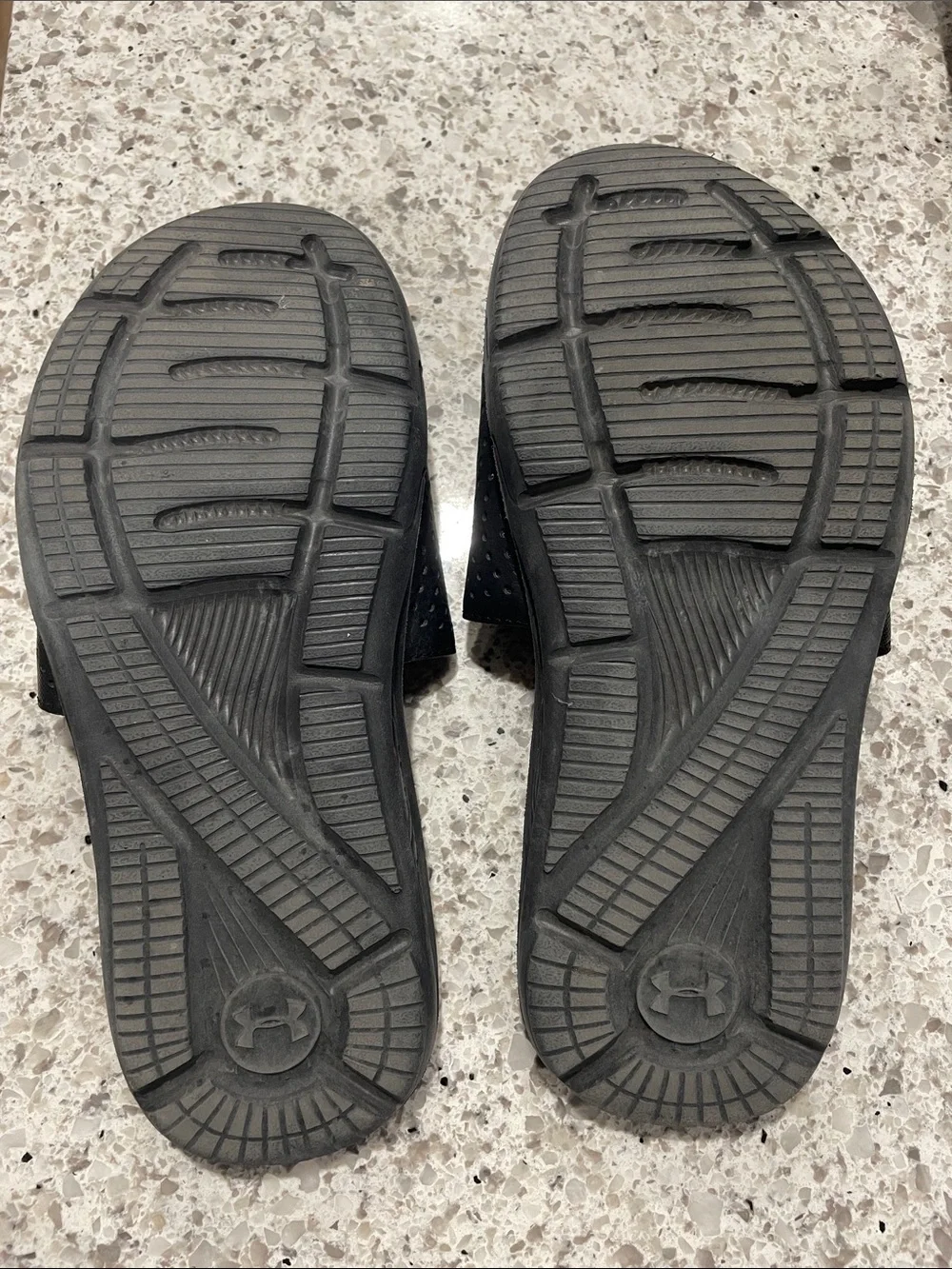 Under Armour Black Kids 6Y Slide Sandals with White Logos